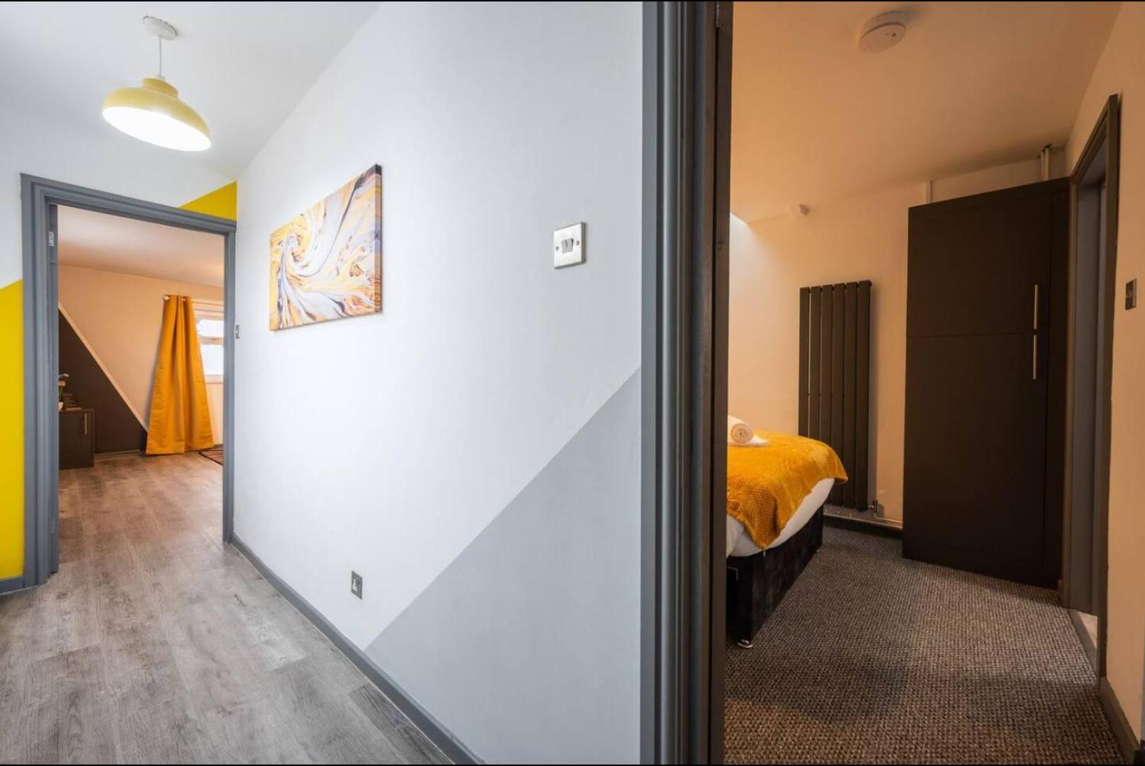 Stunning One Bedroom Apartments Near Shops & Central Cardiff Dış mekan fotoğraf